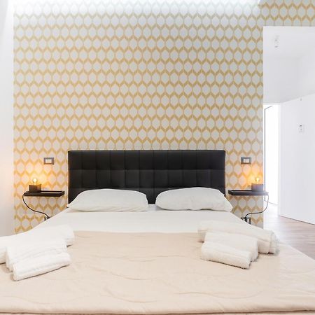 Pietramare Luxury Suites Бари Экстерьер фото