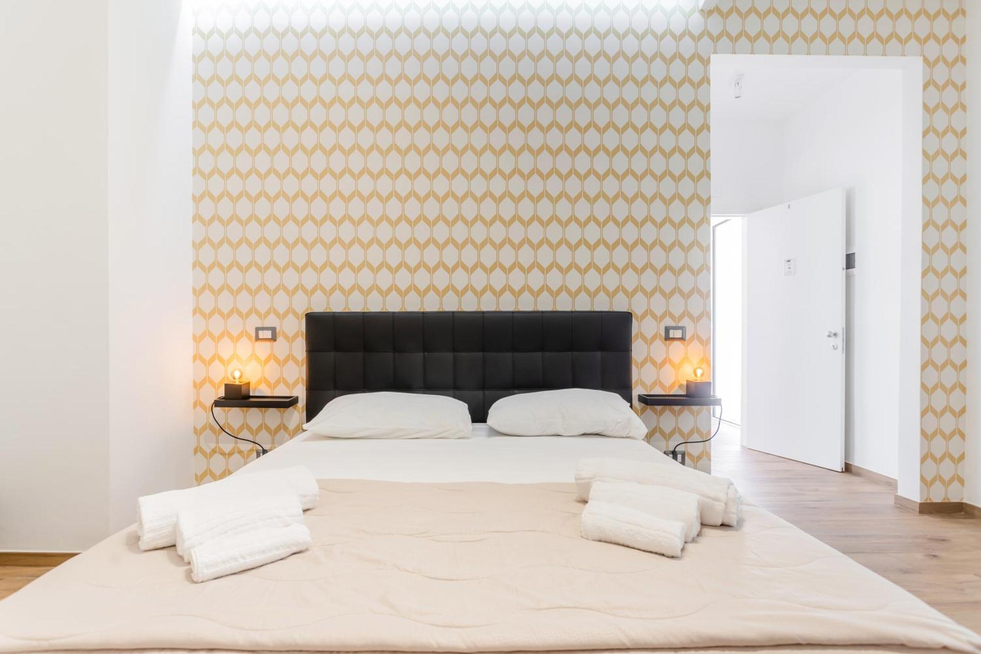 Pietramare Luxury Suites Бари Экстерьер фото