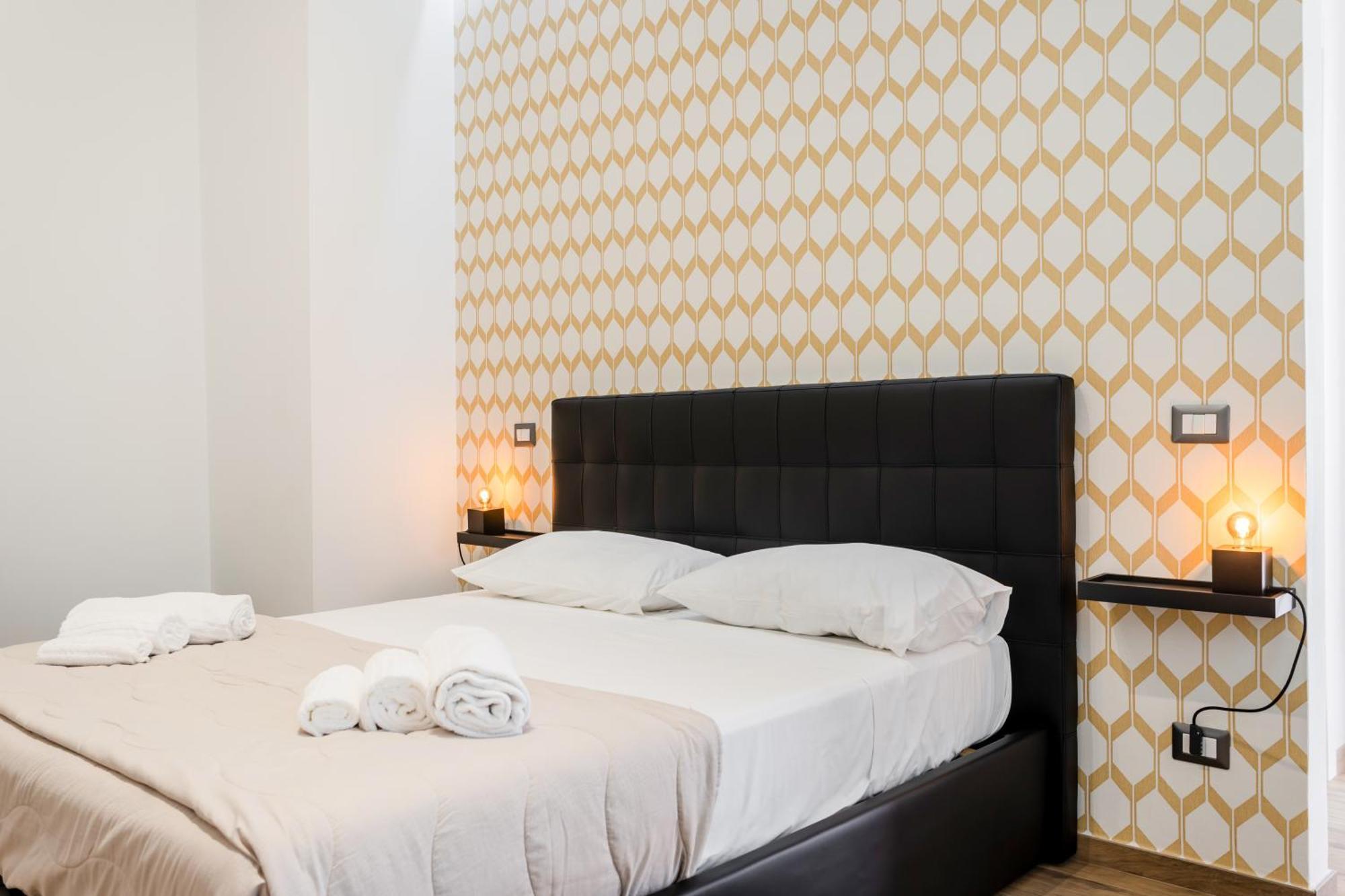 Pietramare Luxury Suites Бари Экстерьер фото